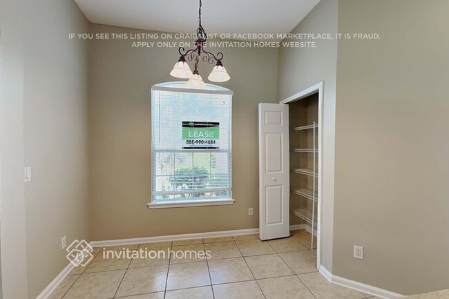 Building Photo - 1033 Dunstable Ln