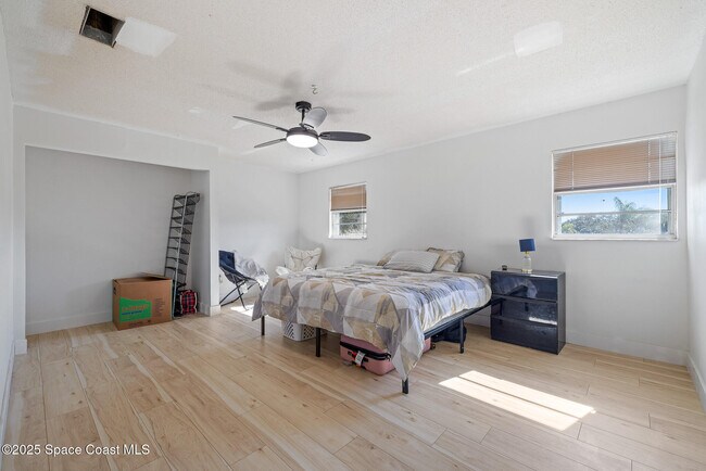 Building Photo - 1274 Cimarron Cir NE