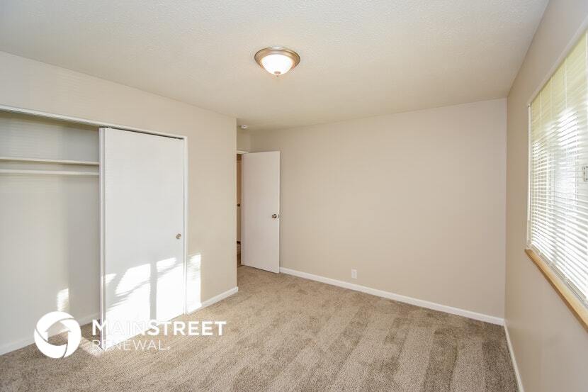 Building Photo - 4427 Shady Ln