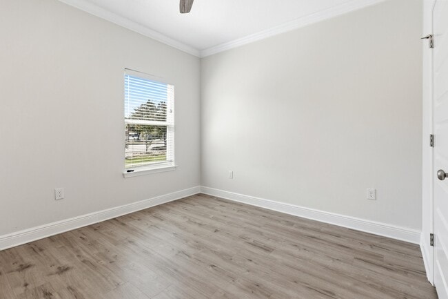 Building Photo - 116 Sea Eagle Ln