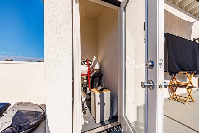 Building Photo - 3143 S Halm Ave