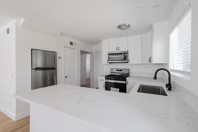 Building Photo - 5191 Alumni Pl