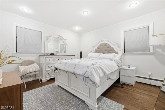 Building Photo - 67 Norwood Ave