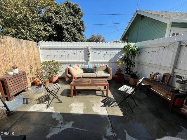Building Photo - 4930 Maywood Ave