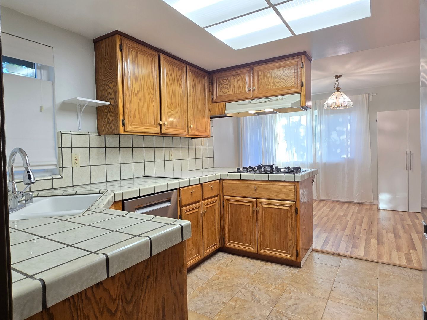 Building Photo - 2795 Fountain Oaks Dr