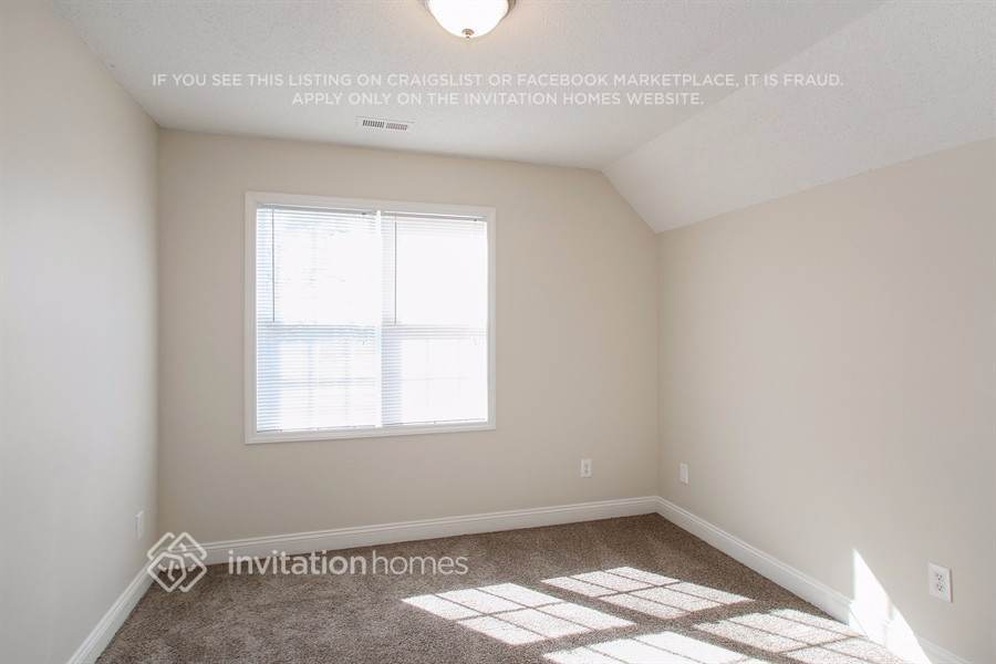 Building Photo - 1616 Battle Ln