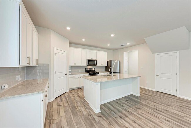 Building Photo - 1021 Lone Peak Wy