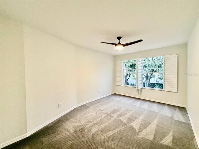Building Photo - 2920 W El Prado Blvd