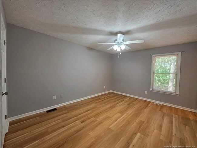 Building Photo - 6548 Applewhite Rd