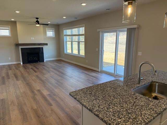 Building Photo - 5370 Robinwood Ct