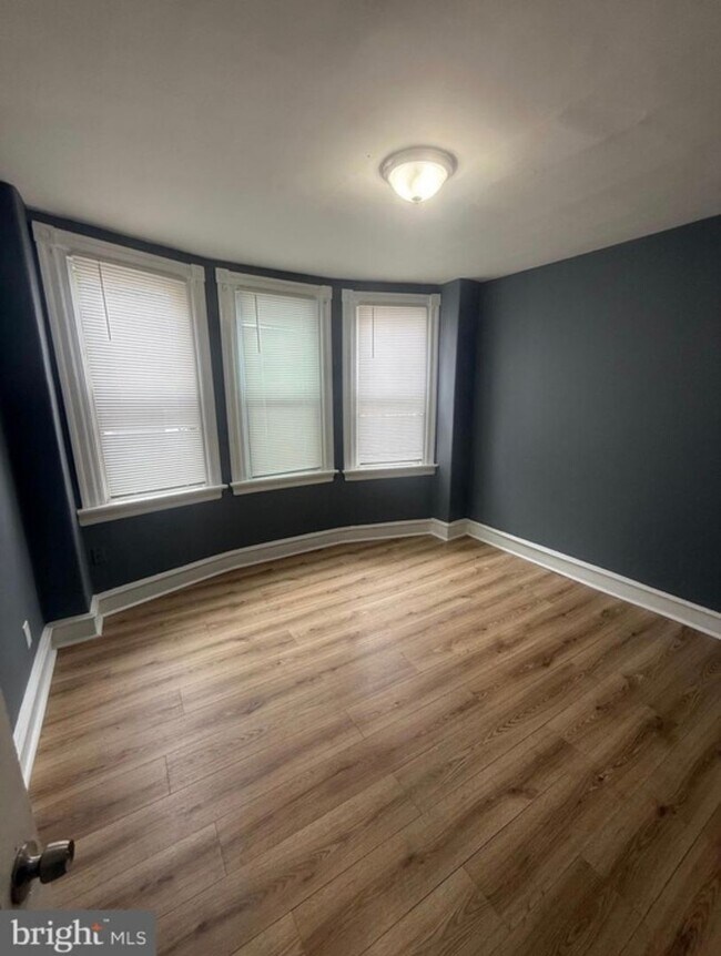 Building Photo - Newly Renovated 3 Bed, 1 bath for rent