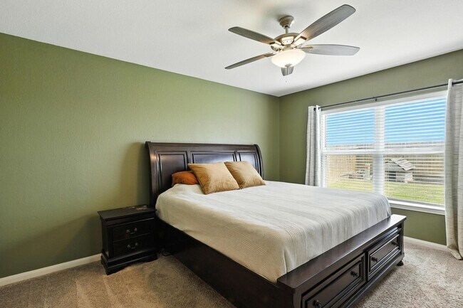 Building Photo - 325 Palo Duro Canyon Dr