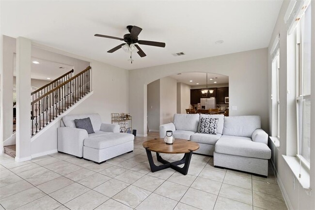 Building Photo - 2409 Muzzie Ln