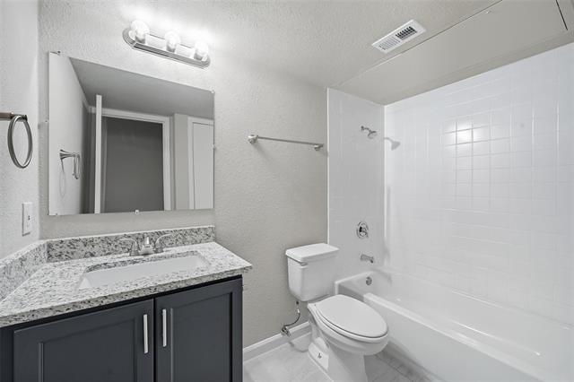 Building Photo - 8110 Skillman St