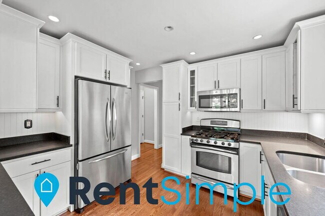 Building Photo - 3602 Dearborn Pl