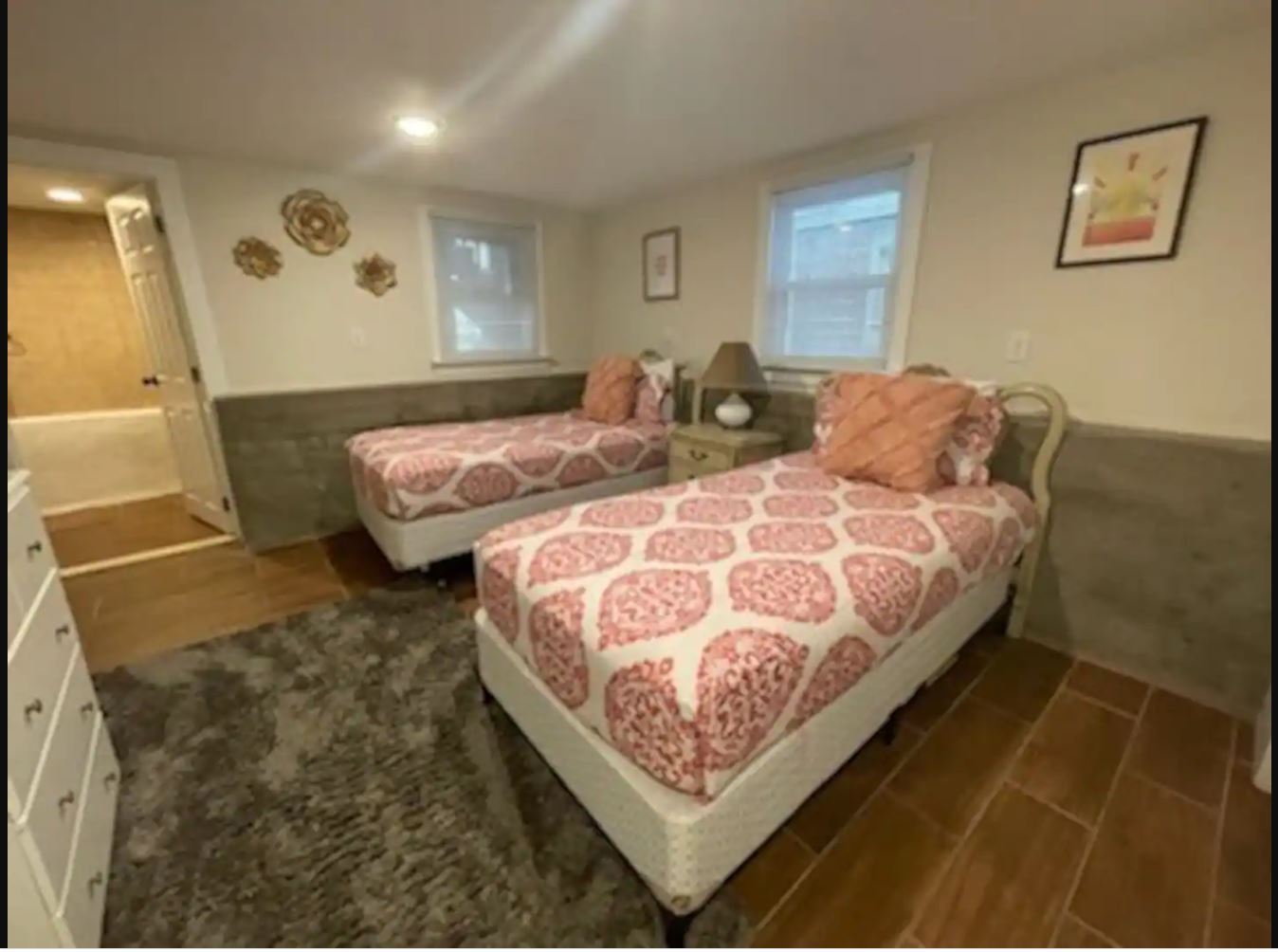 Building Photo - 41 S Dover Ave