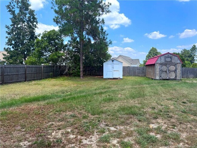 Building Photo - 115 Dover Ct E