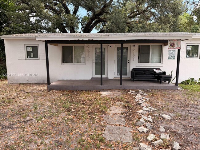 Building Photo - 2123 NW 93rd St