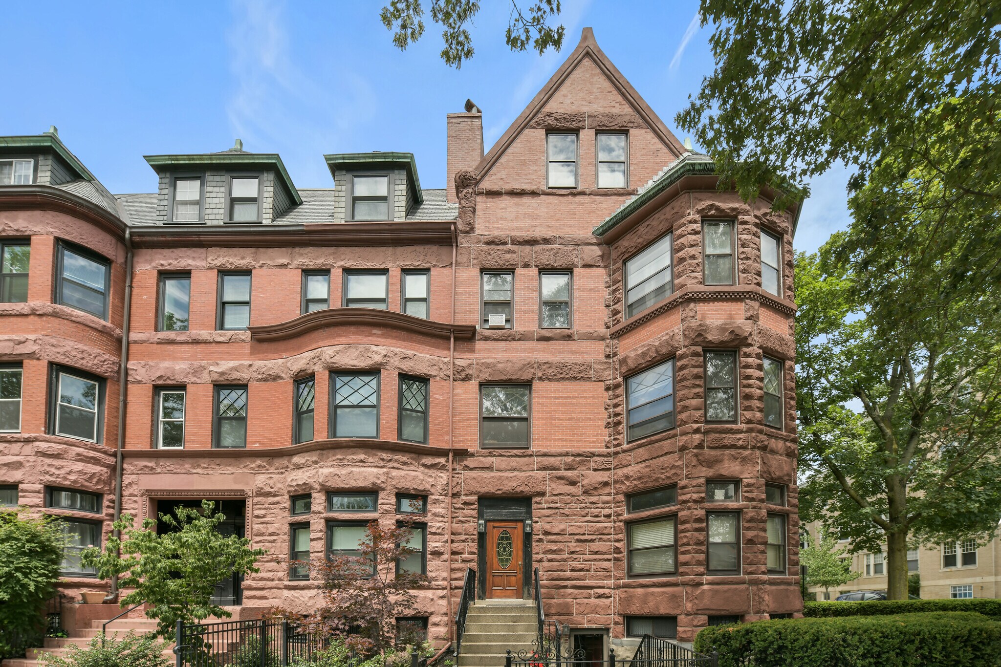 Building Photo - 1774 Beacon St