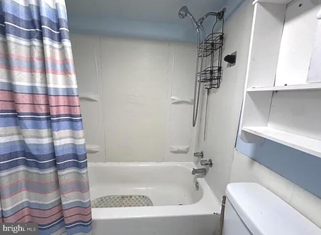 Building Photo - 110 S Broad St