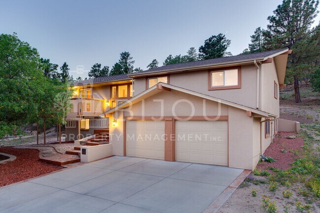 Building Photo - 355 Waco Ct