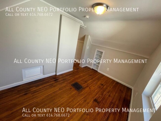 Building Photo - 243 N Eureka Ave