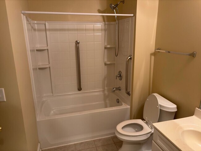 Building Photo - 507 Hannah McKenzie Dr
