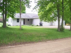 Building Photo - 2007 7th St