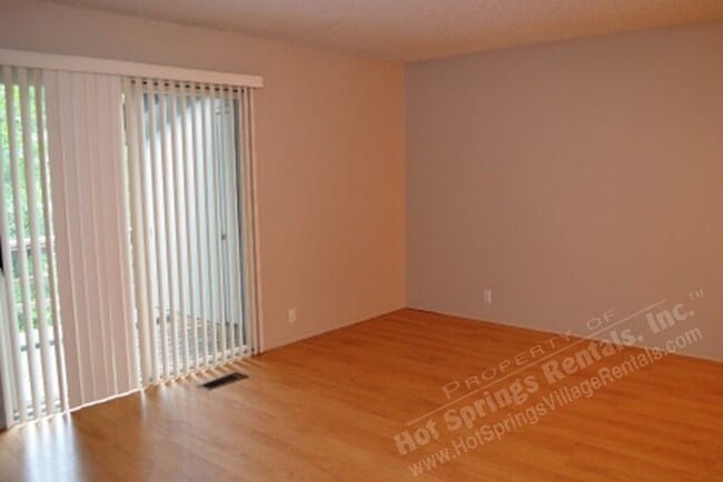 Building Photo - Cortez Courts | Townhome| Unfurnished
