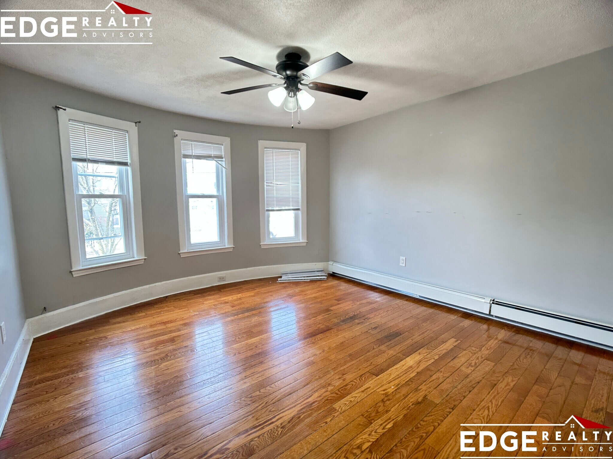 Building Photo - 61 Clinton St