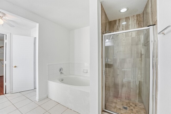 Building Photo - 9602 Tree Sparrow Ln