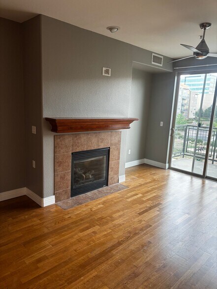 Building Photo - 9039 E Panorama Cir