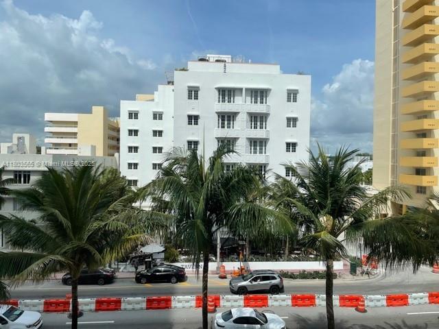Building Photo - 3739 Collins Ave