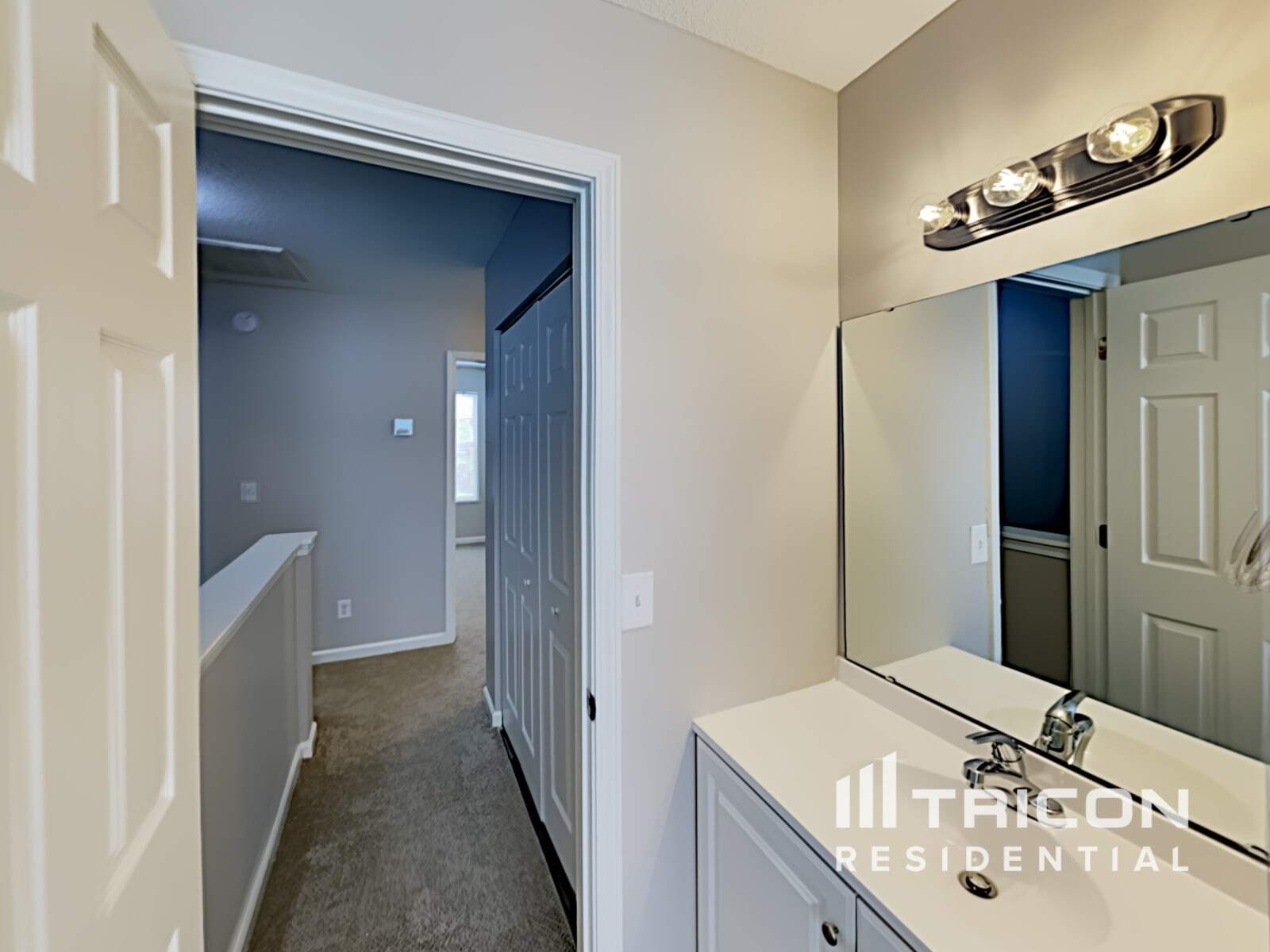 Building Photo - 415 Fox Trot Dr