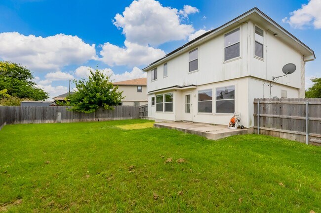 Building Photo - 4411 Causeway Ct
