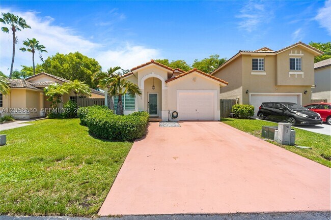 Building Photo - 8842 SW 215th Ln