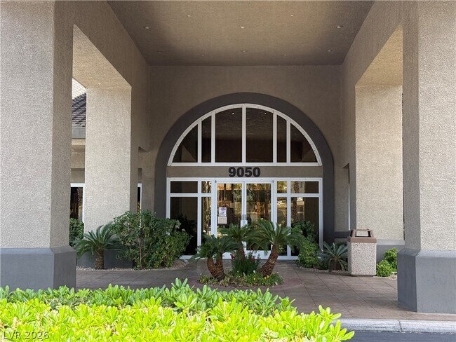 Building Photo - 9050 W Warm Springs Rd