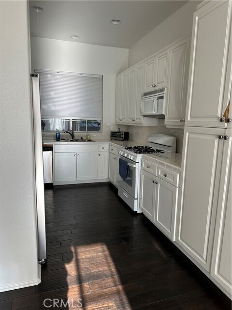 Building Photo - 12709 Trent Jones Ln