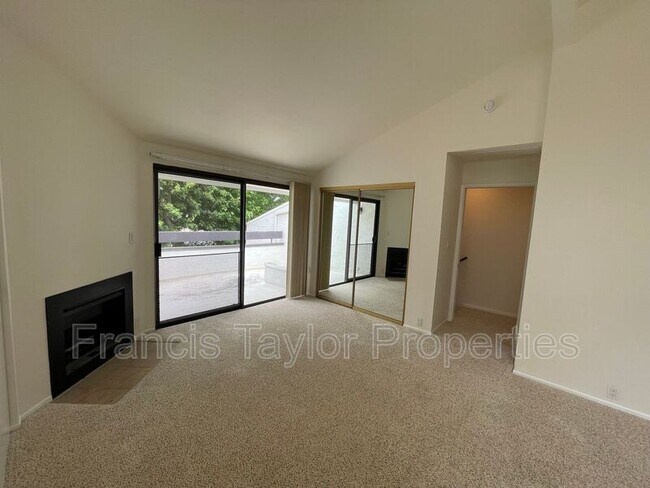 Building Photo - 7526 Jerez Ct