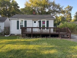 Building Photo - 2308 Waneta Ave