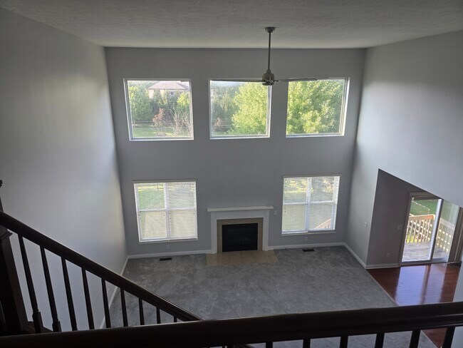 Building Photo - 3296 Wind Dr