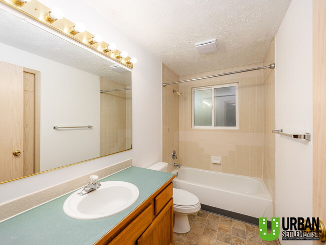 Building Photo - 15313 E Mission Ave