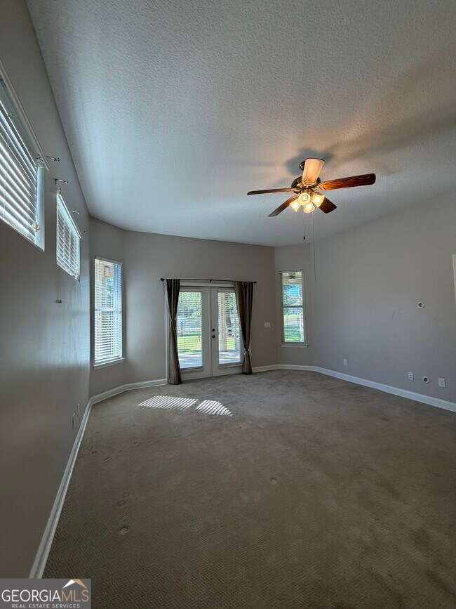 Building Photo - 108 Heron's Nest Cir