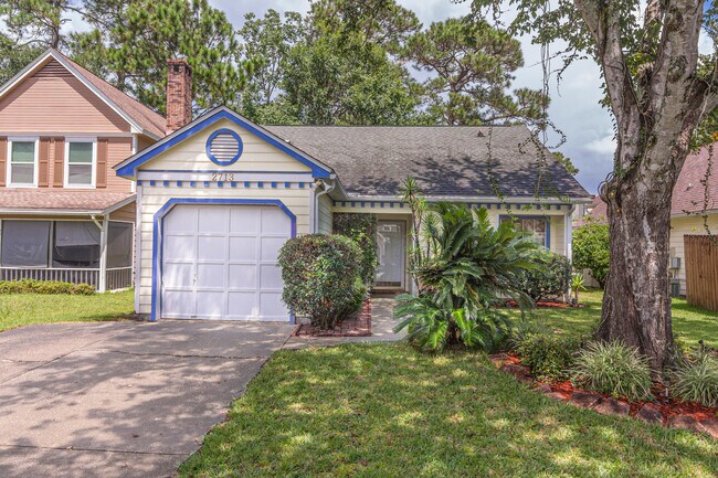 Primary Photo - 2713 Willow Grove Ln