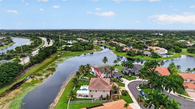 Building Photo - 981 Waterside Cir