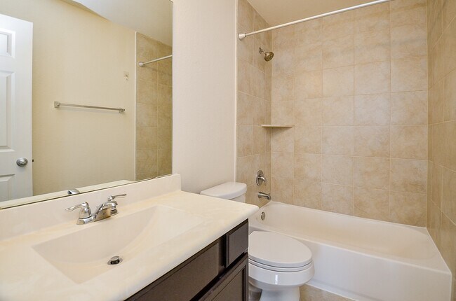 Building Photo - 21655 Rainfall Park Dr