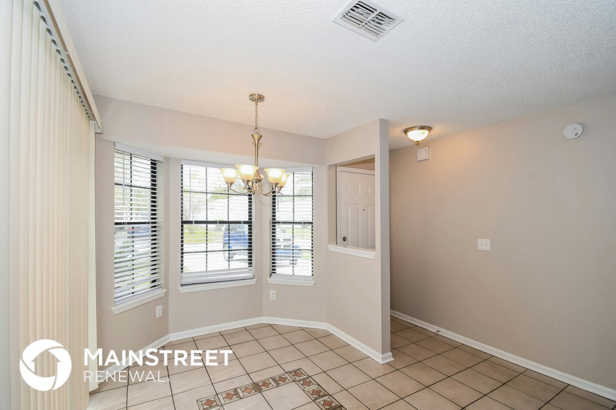 Building Photo - 5123 Somerton Ct