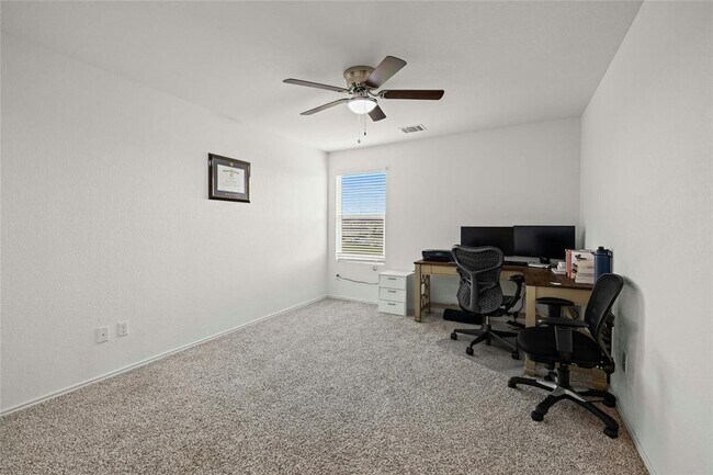 Building Photo - 5653 Bellissima Way