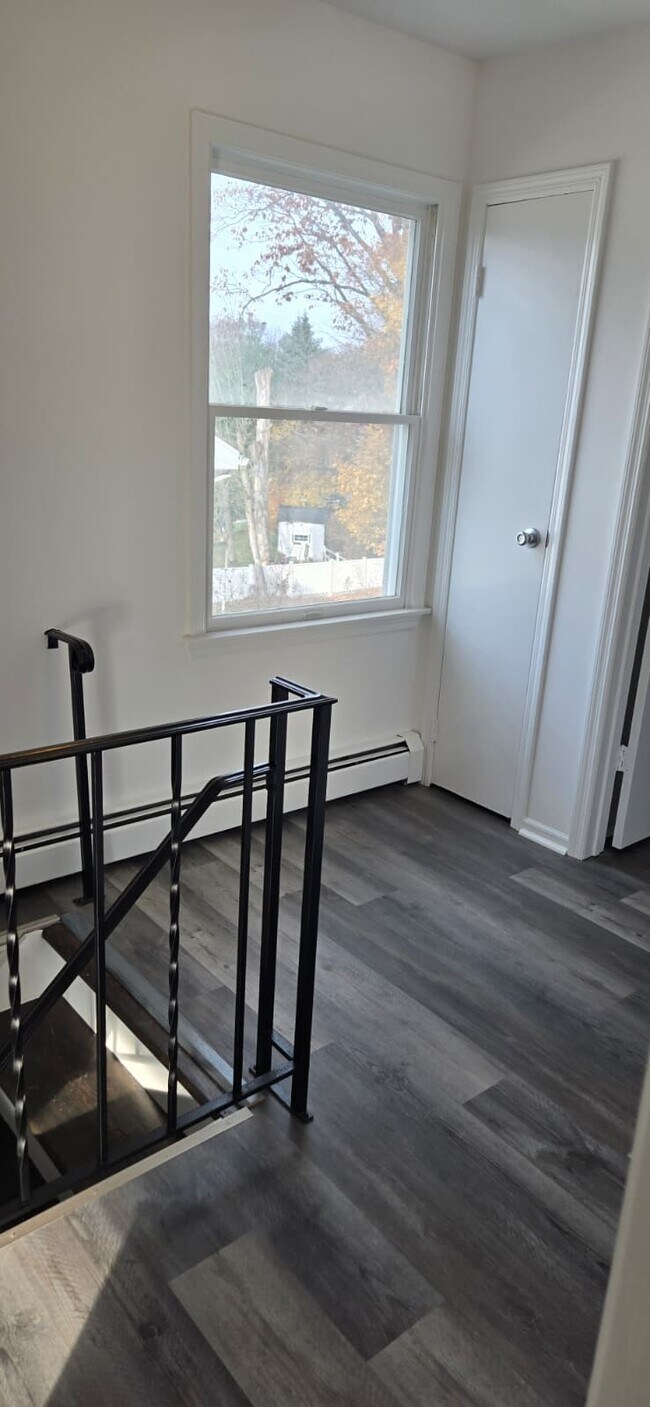 Building Photo - 5 Union St