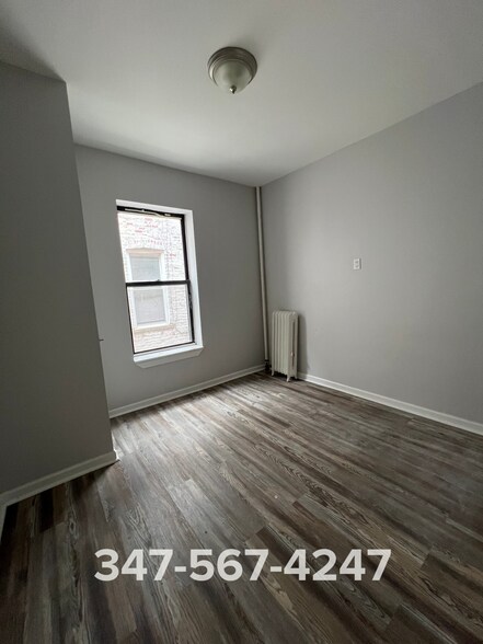 Building Photo - 52 Malta St